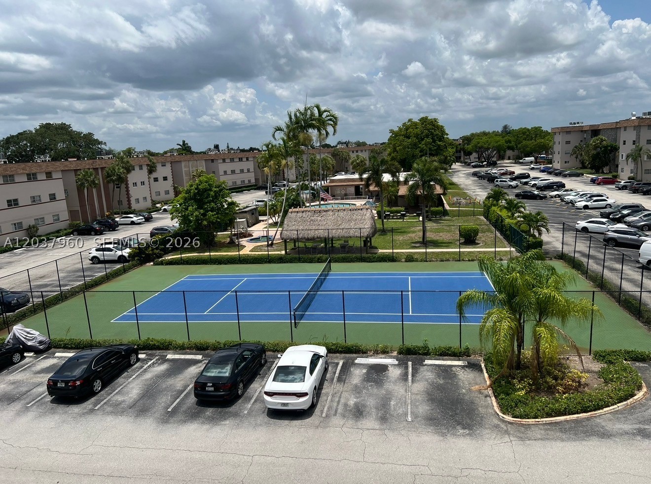 ARROWHEAD CONDO NO VII - Residential Lease