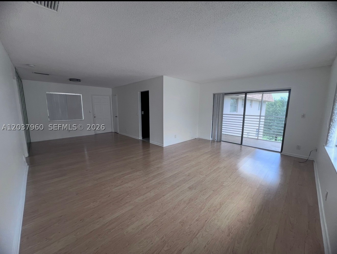 ARROWHEAD CONDO NO VII - Residential Lease