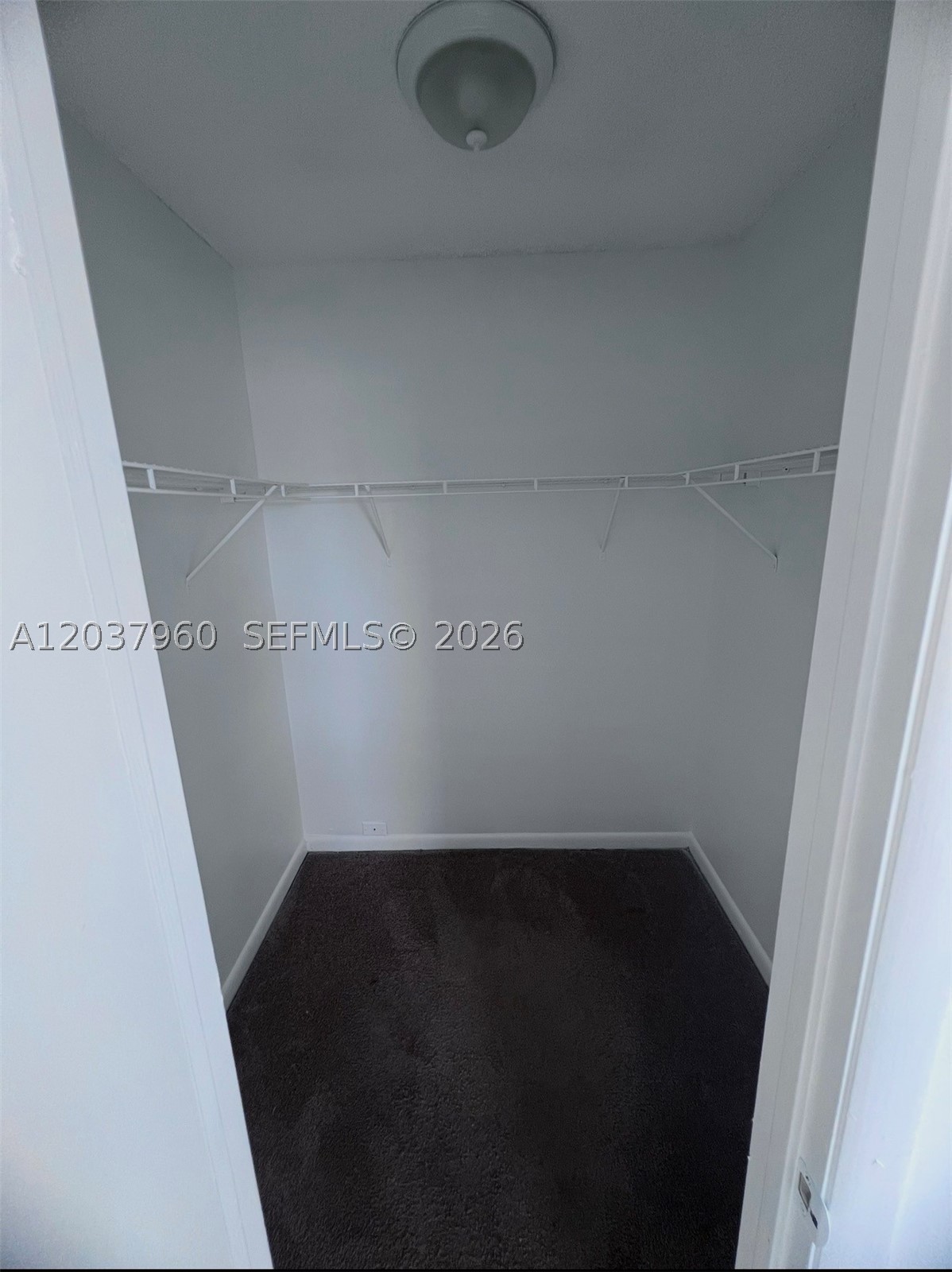 ARROWHEAD CONDO NO VII - Residential Lease