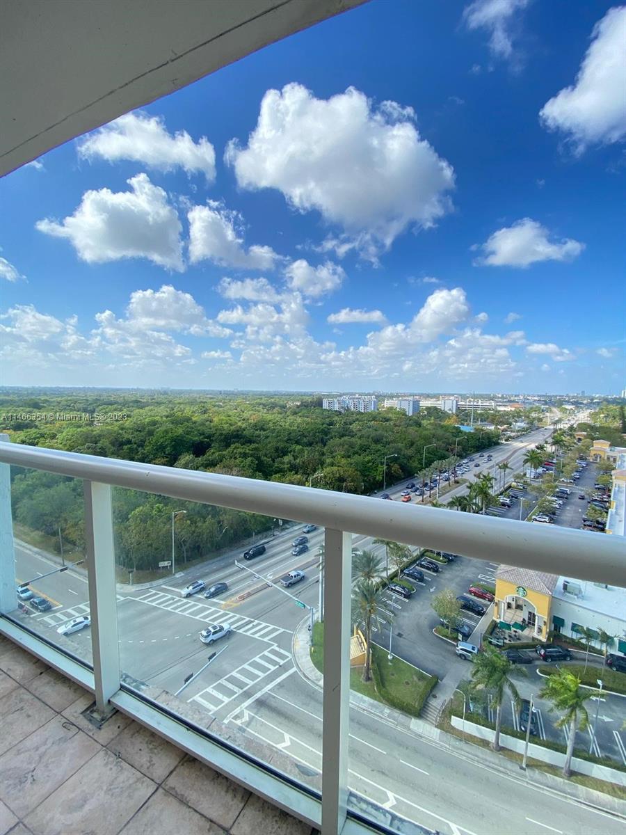 SAILBOAT CAY CONDO - Residential