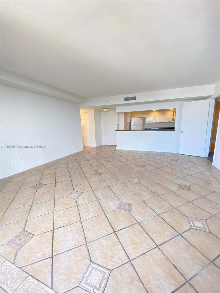 SAILBOAT CAY CONDO - Residential
