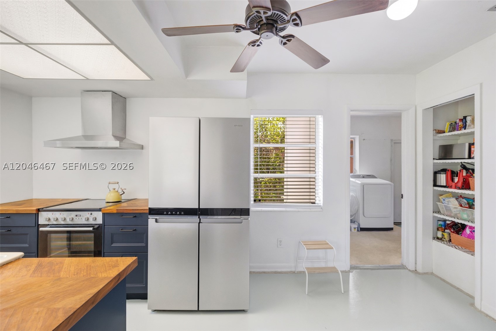 LAUDERDALE LAKES EAST GAT - Residential