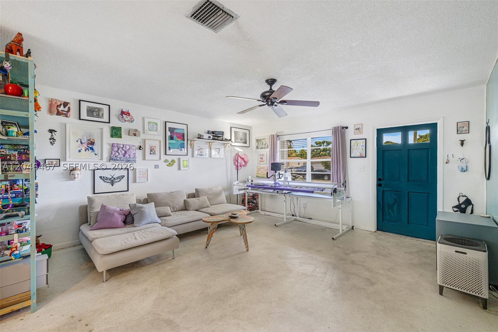 LAUDERDALE LAKES EAST GAT - Residential
