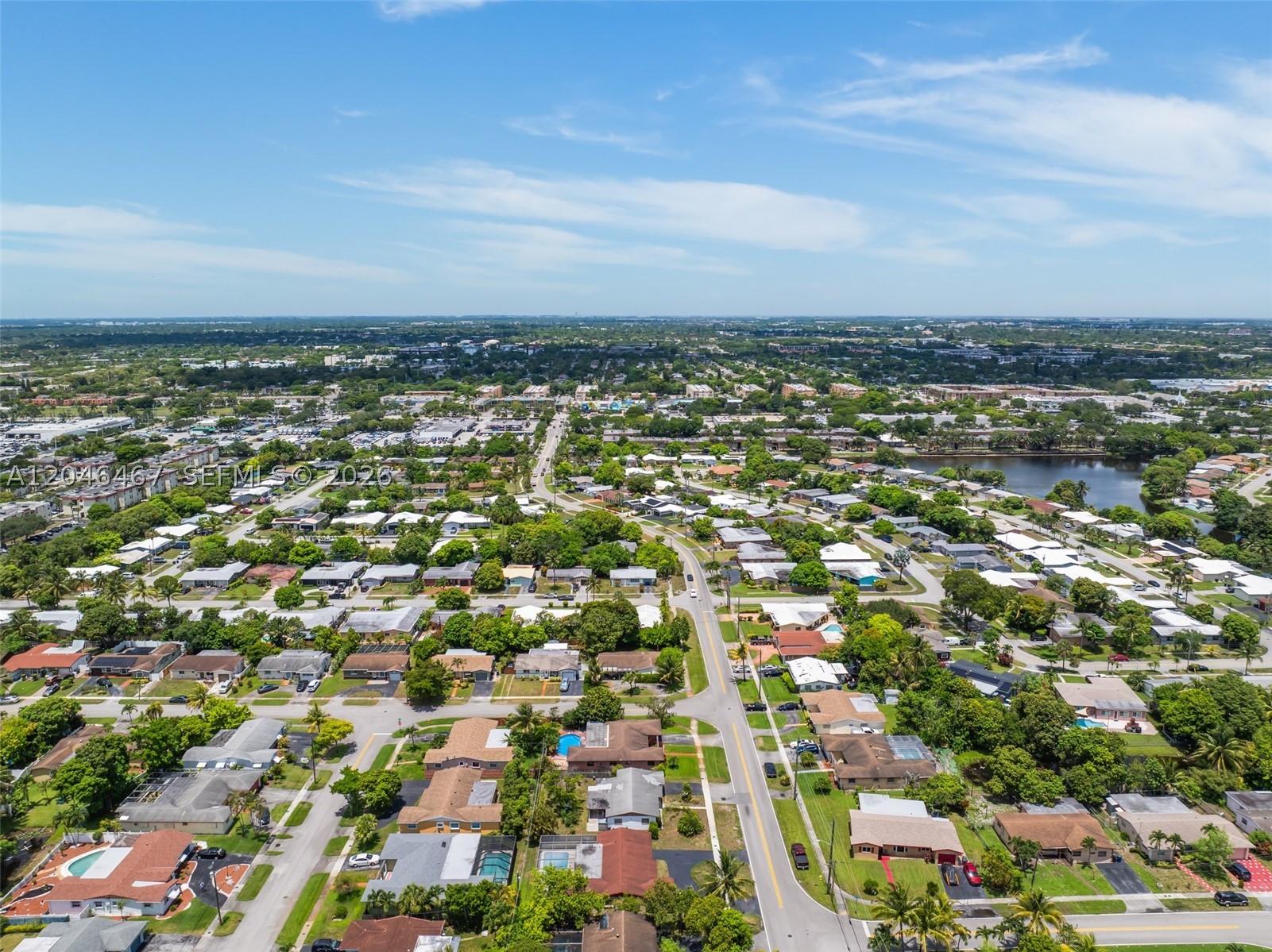 LAUDERDALE LAKES EAST GAT - Residential