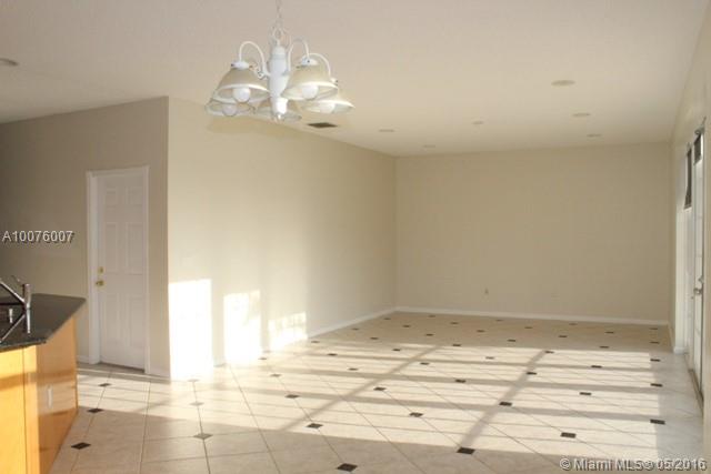 Riviera Isles III 172-36 - Residential Lease