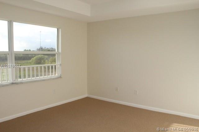 Riviera Isles III 172-36 - Residential Lease