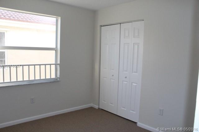 Riviera Isles III 172-36 - Residential Lease