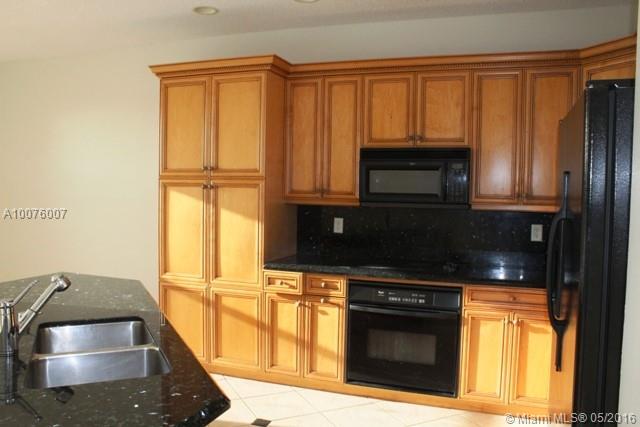 Riviera Isles III 172-36 - Residential Lease