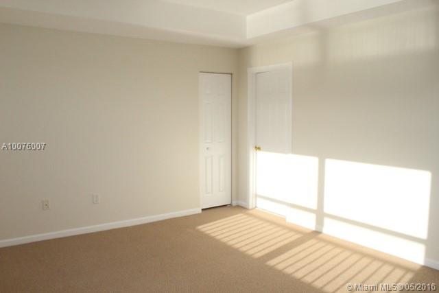 Riviera Isles III 172-36 - Residential Lease