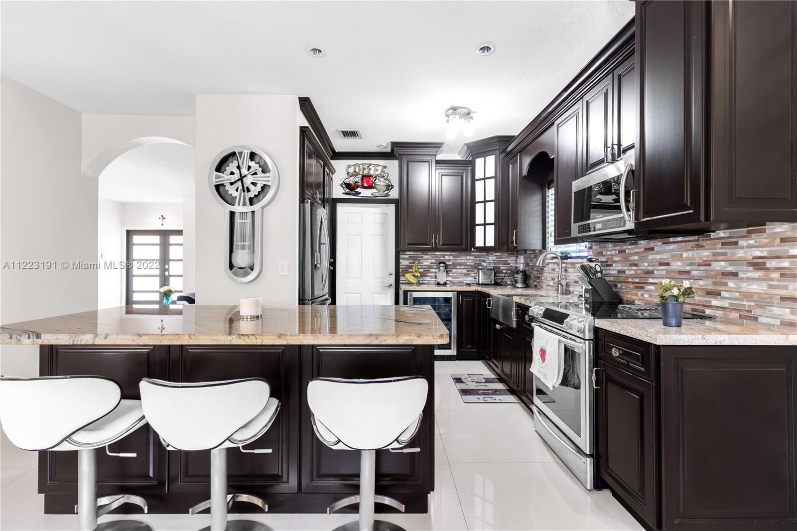 Royal Gardens Estate - Residential