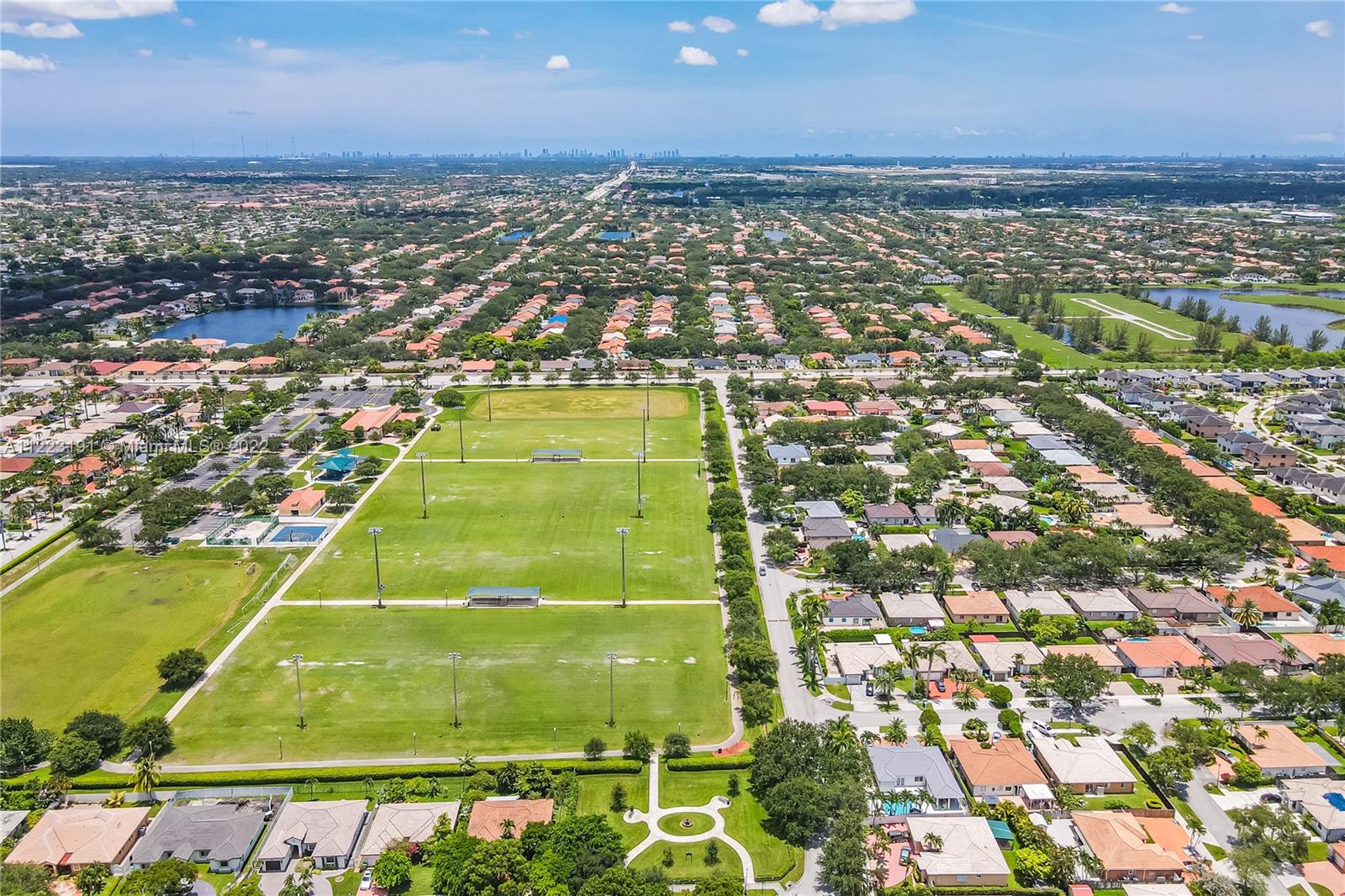 Royal Gardens Estate - Residential