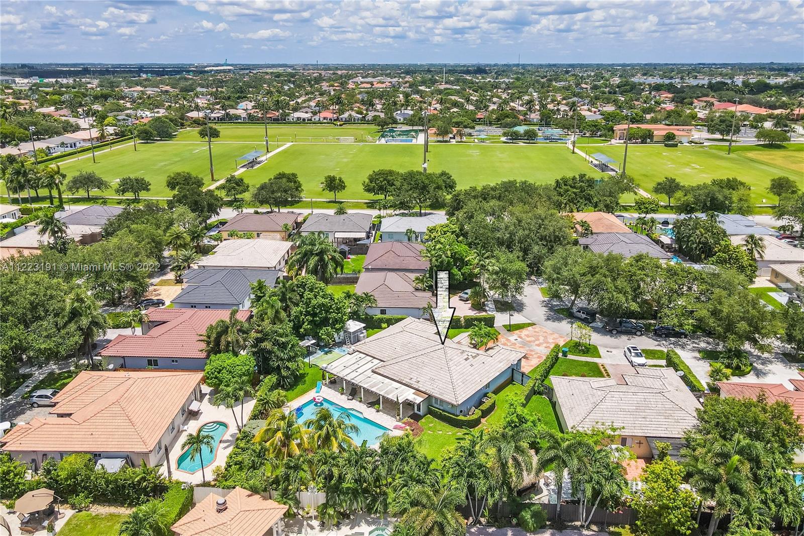 Royal Gardens Estate - Residential
