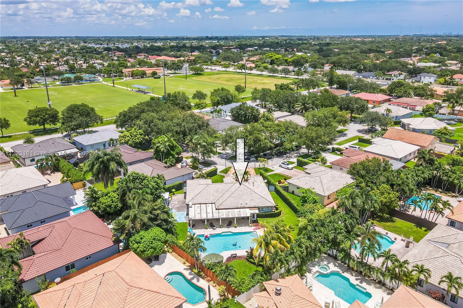 Royal Gardens Estate - Residential