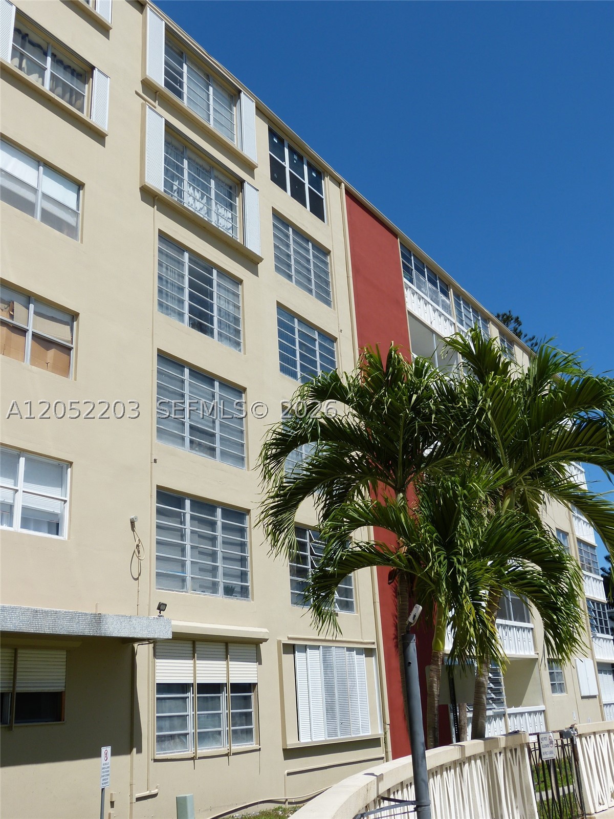 1475 TERRA TOWERS CONDO - Residential Lease