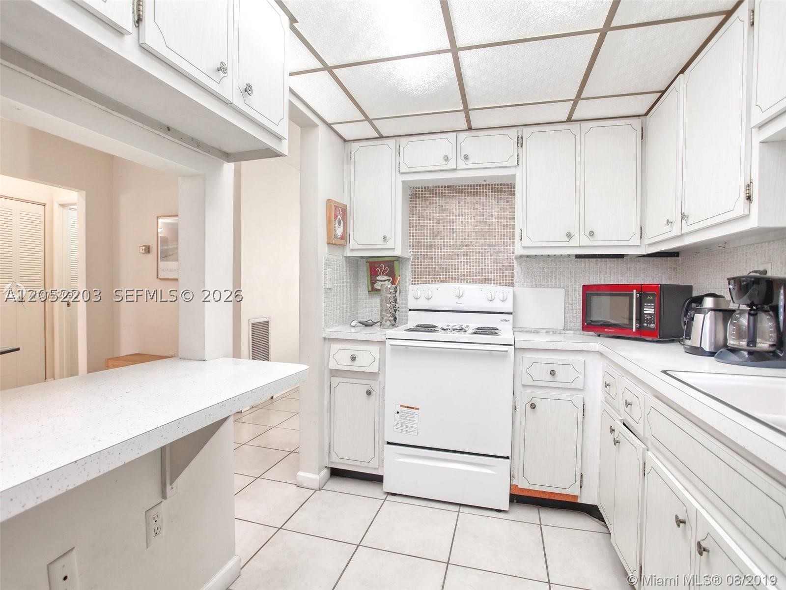 1475 TERRA TOWERS CONDO - Residential Lease