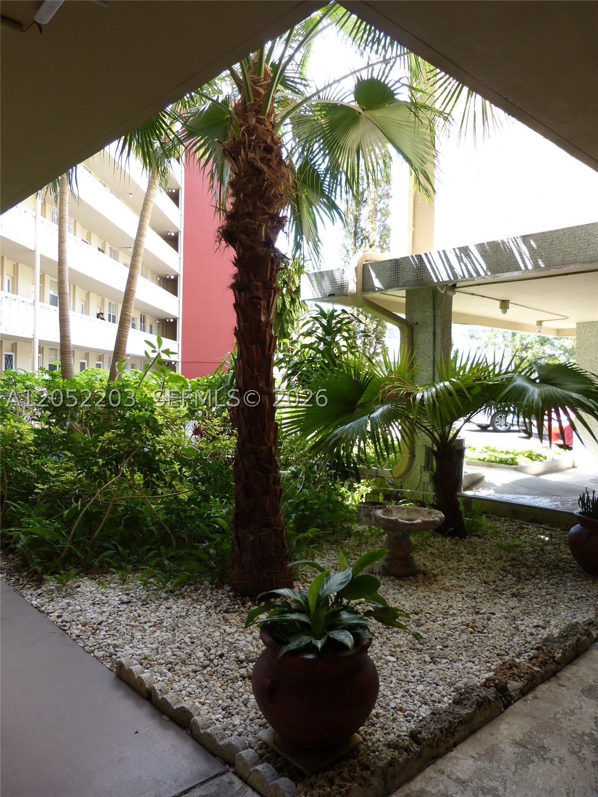 1475 TERRA TOWERS CONDO - Residential Lease