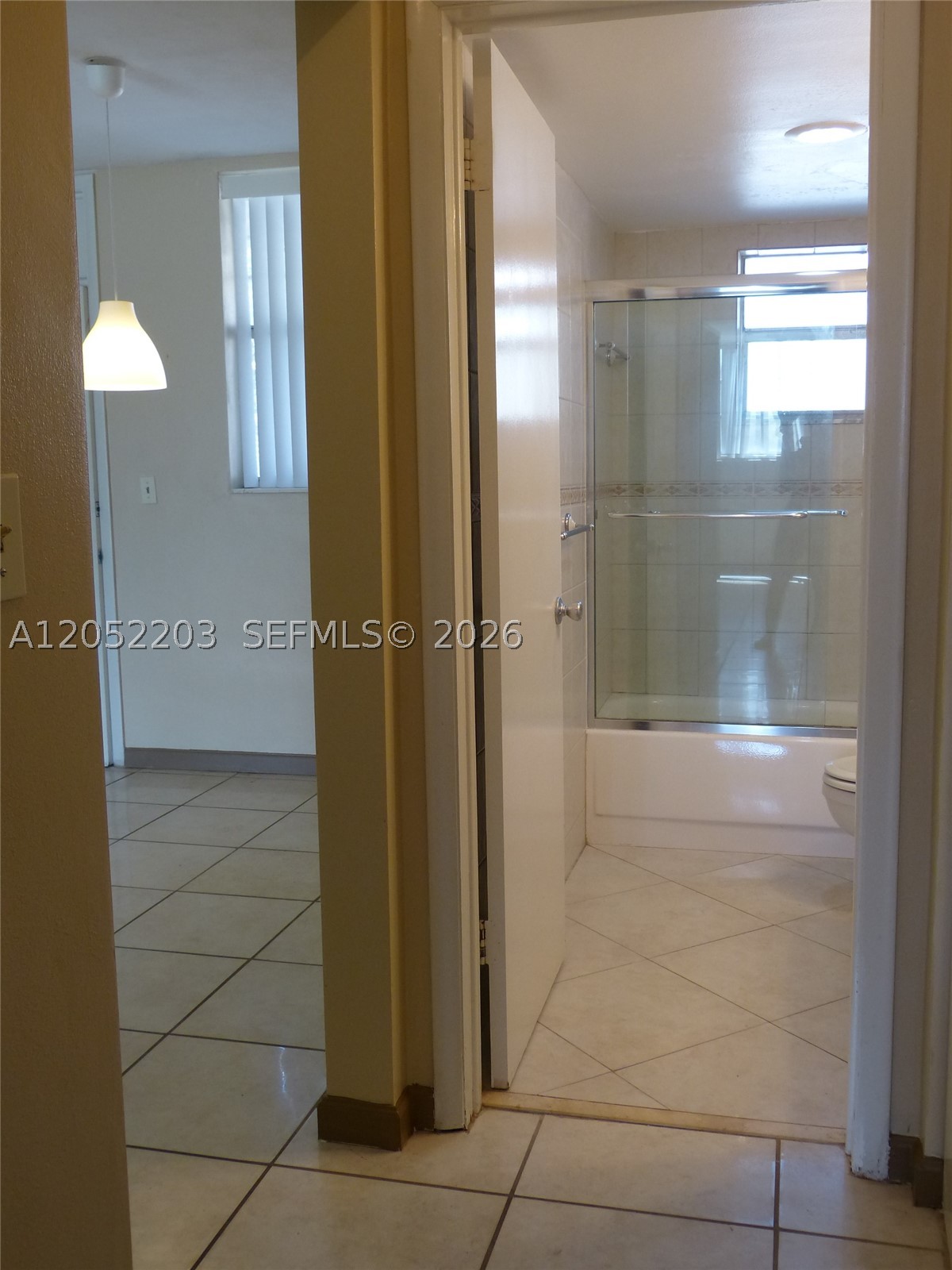 1475 TERRA TOWERS CONDO - Residential Lease