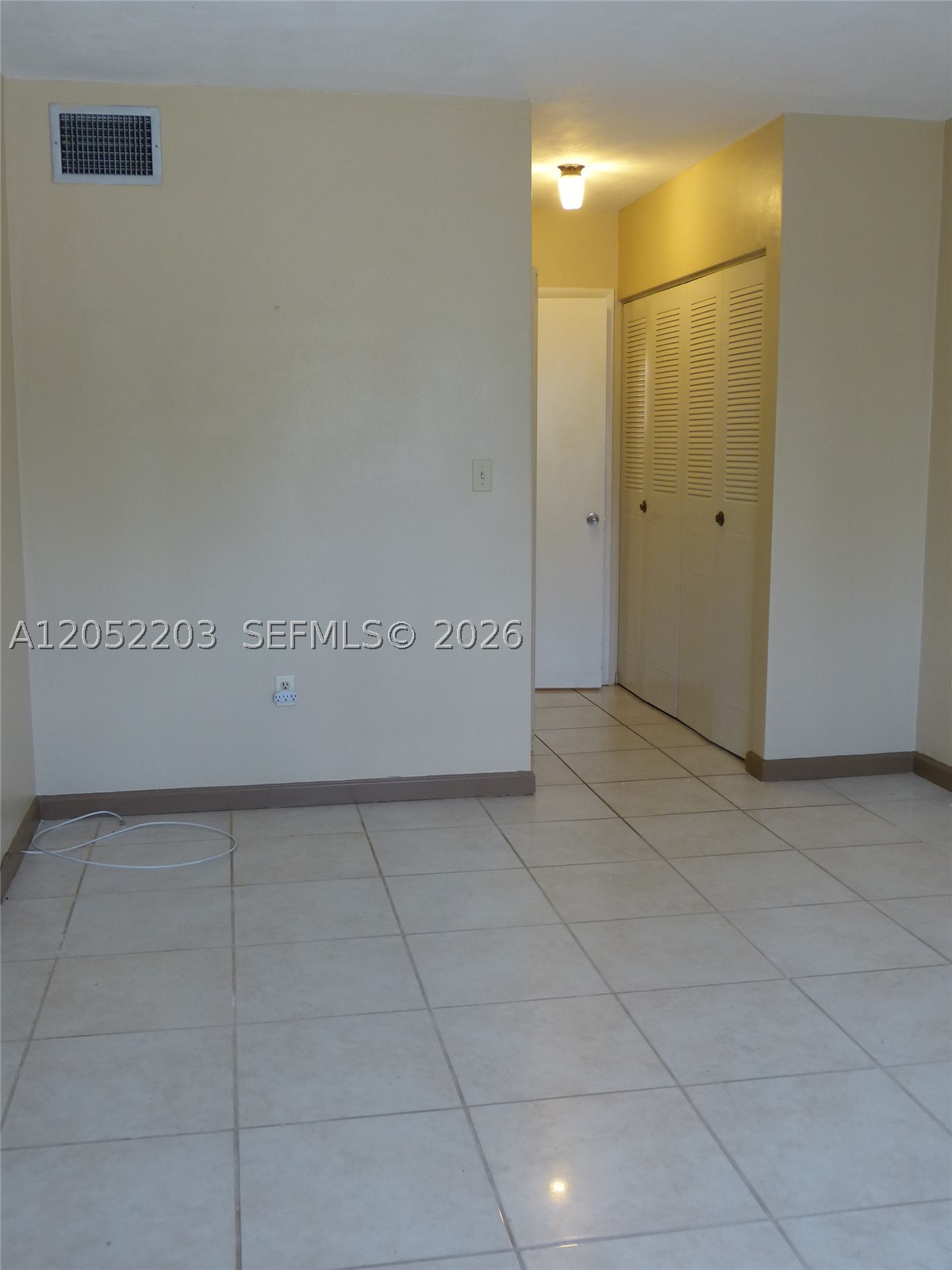 1475 TERRA TOWERS CONDO - Residential Lease