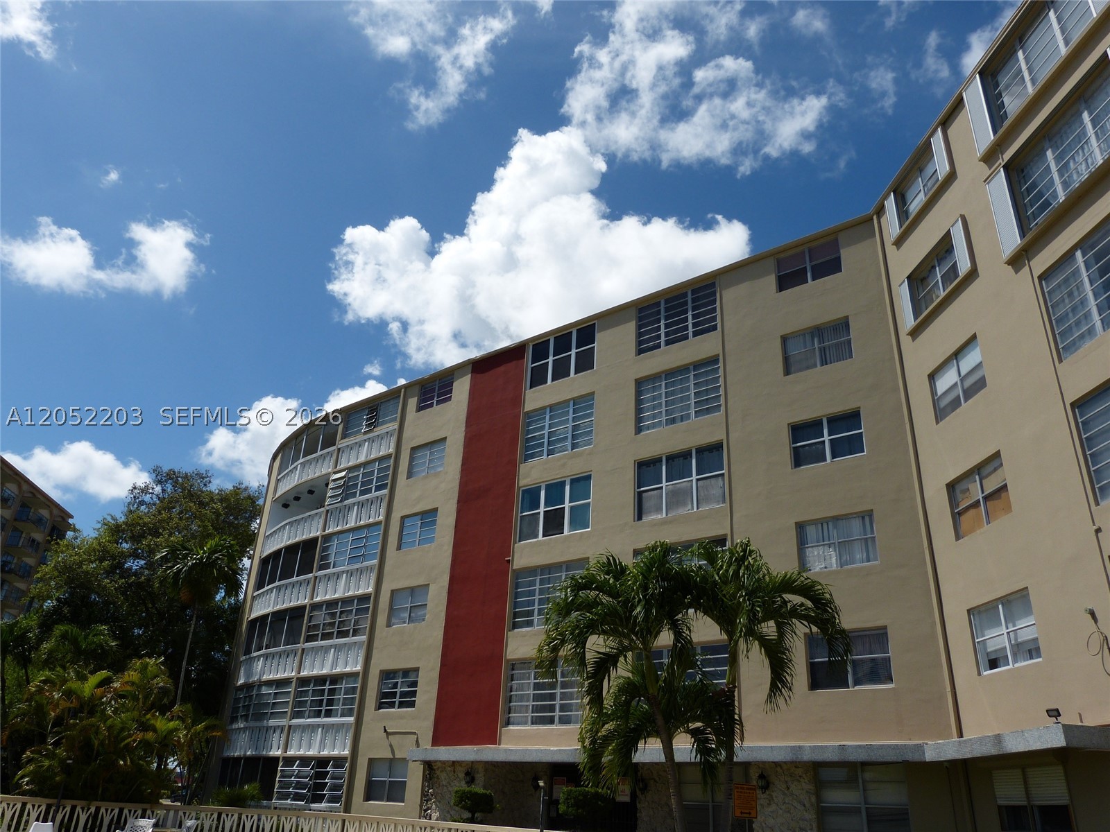 1475 TERRA TOWERS CONDO - Residential Lease