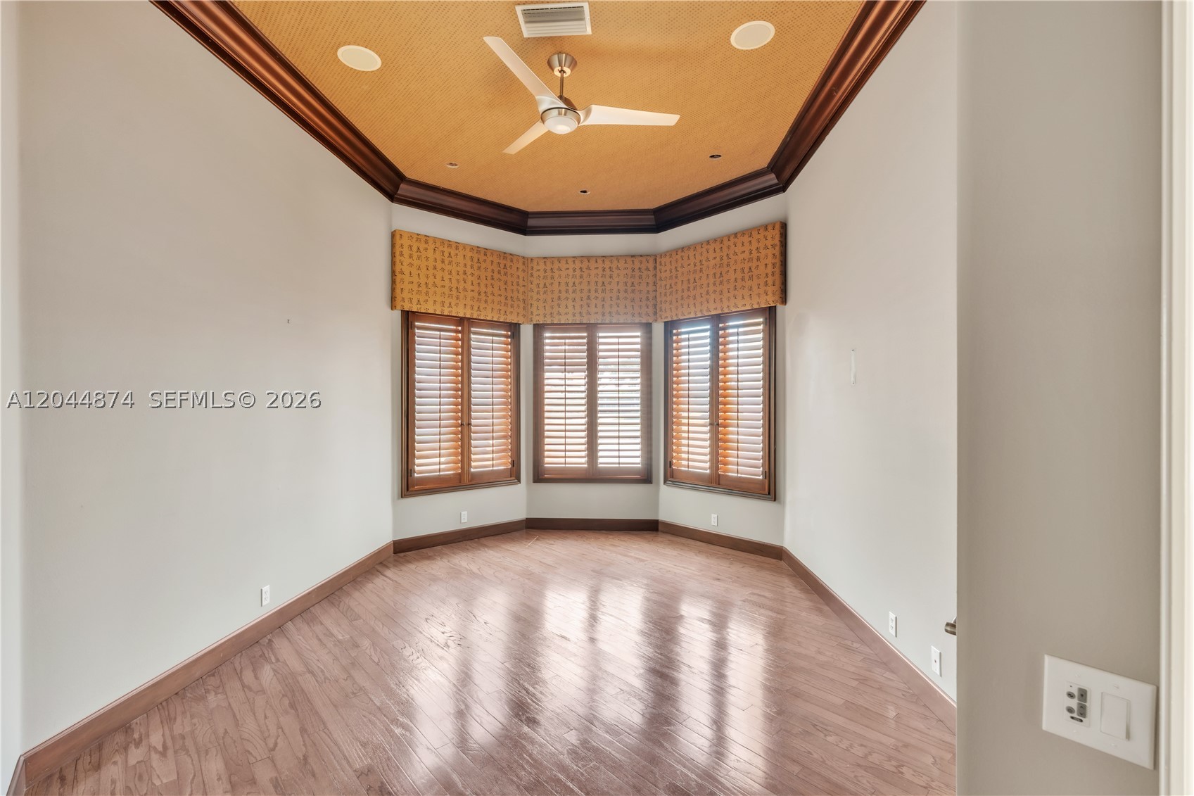 ROSEDALE HIGHLANDS SUBPHA - Residential