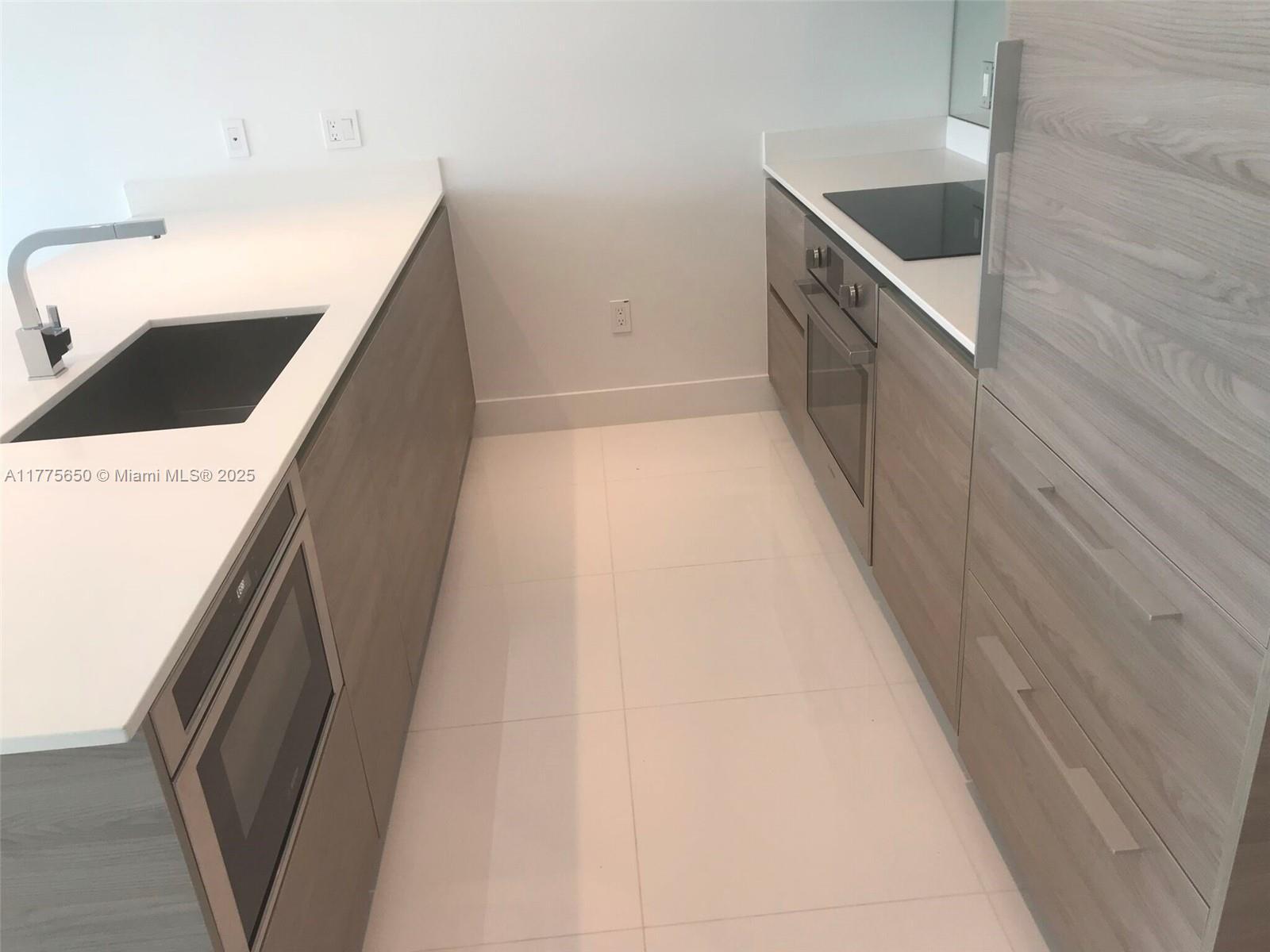 DUA MIAMI - Residential