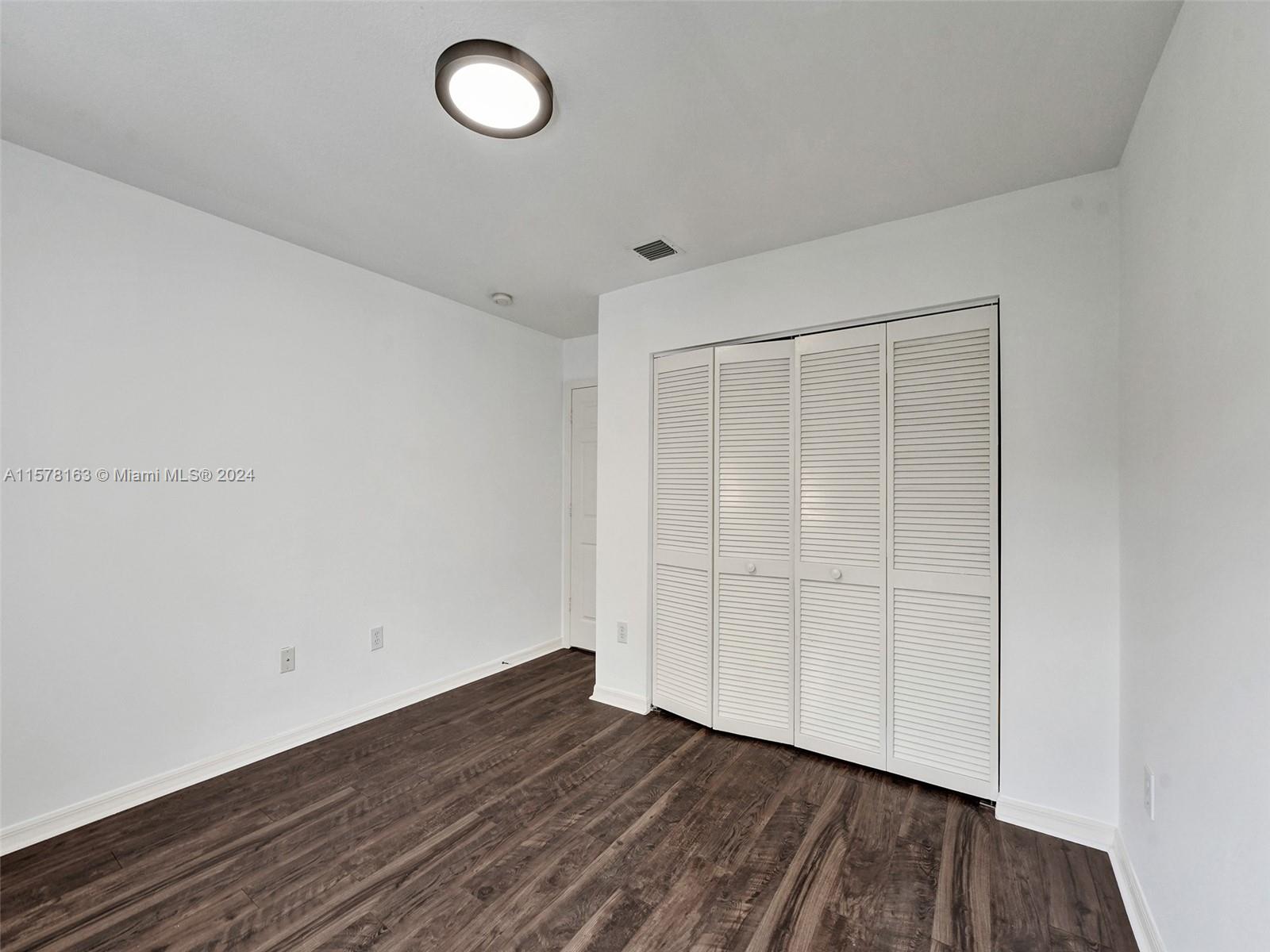 DORAL ISLES ANTIGUA - Residential