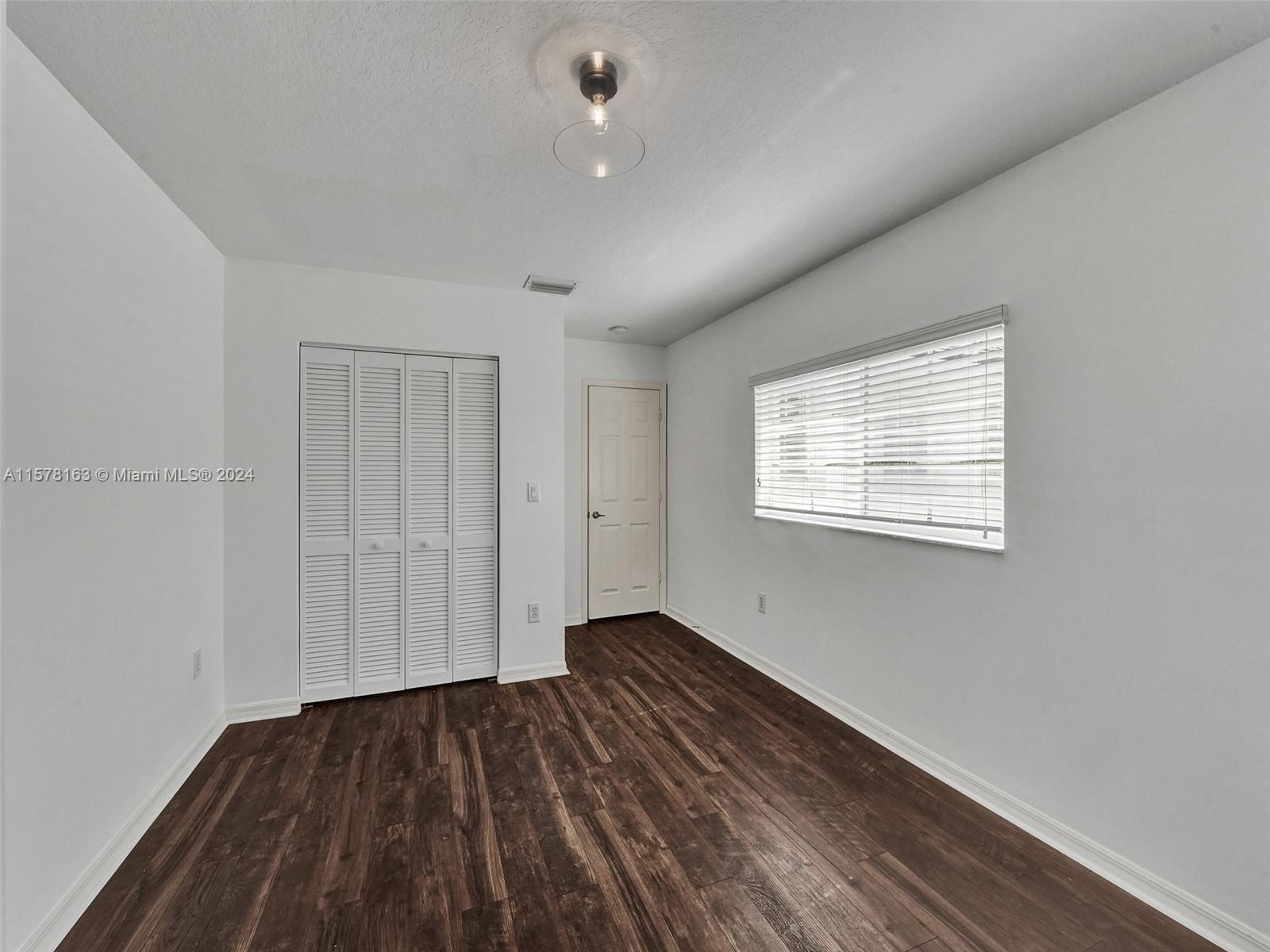 DORAL ISLES ANTIGUA - Residential