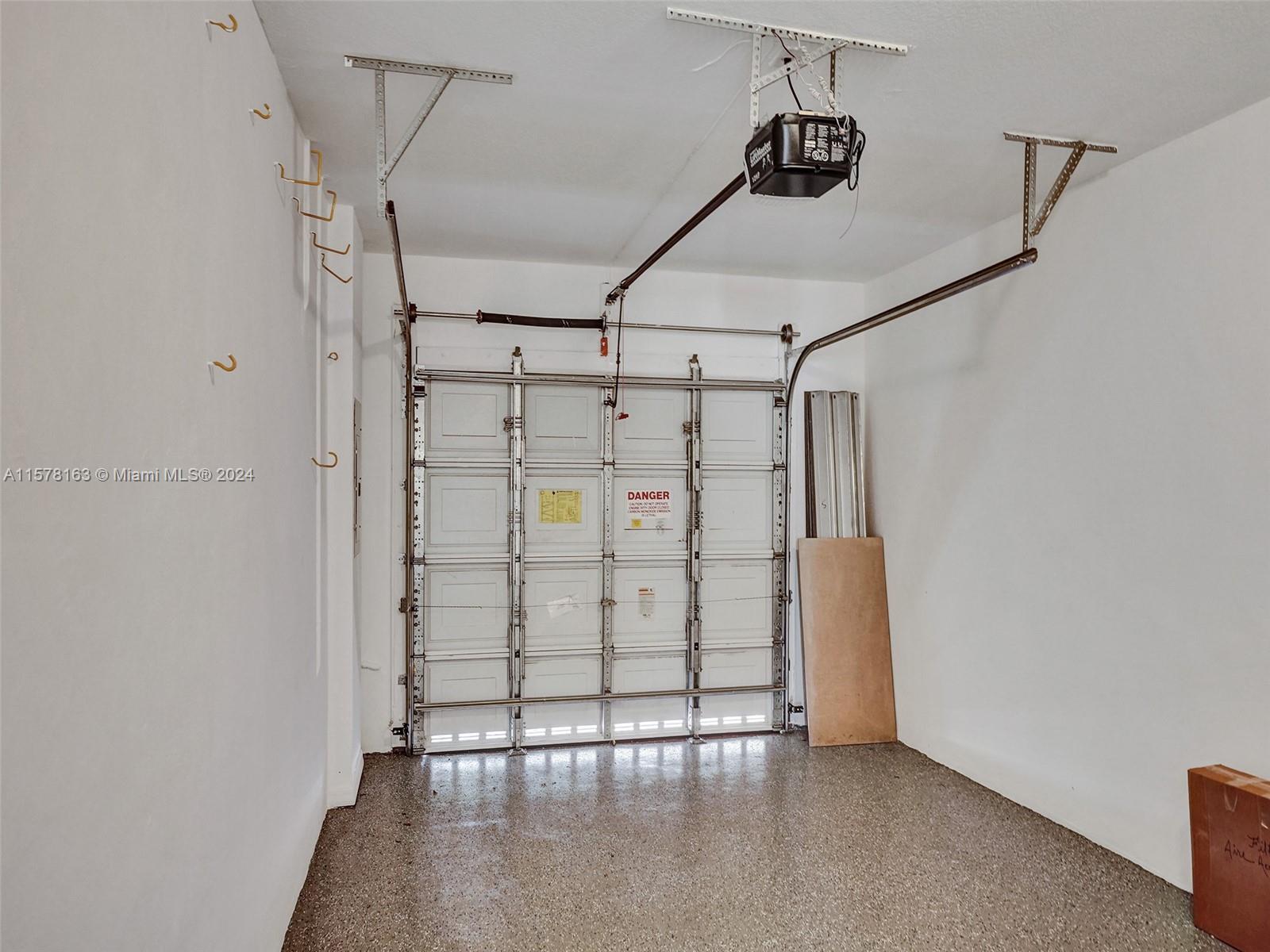 DORAL ISLES ANTIGUA - Residential