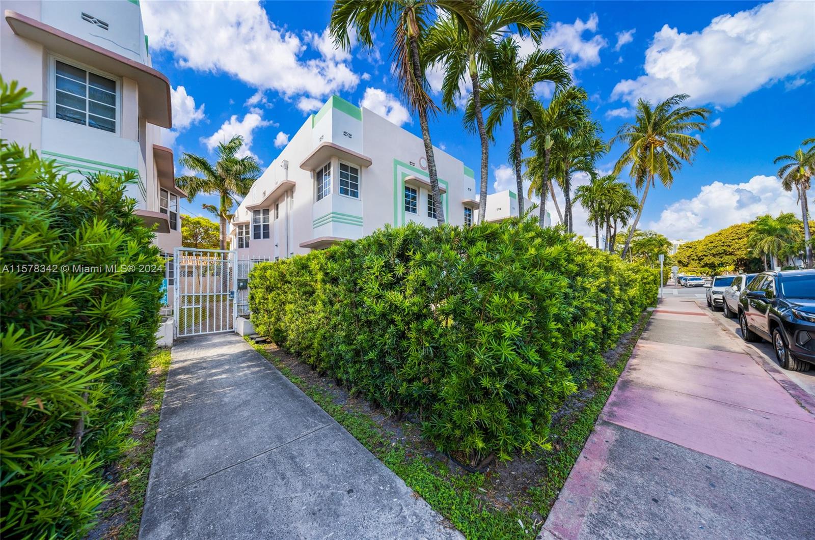 Just minutes to the ocean, beach, Lincoln rd, this cozy Art Deco Gem is perfect for investment or primary residence. Tile floors in the living area and wood floors in bedroom, white kitchen cabinetry and granite counter tops, Big windows.