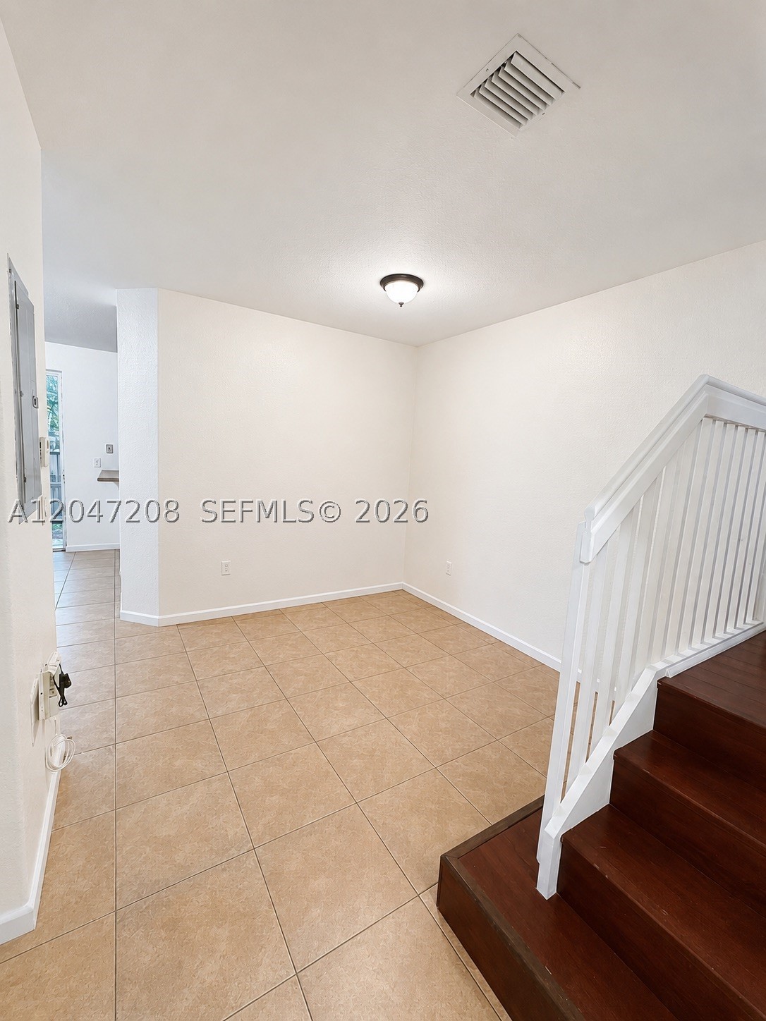 SHOMA TOWNHOMES AT KEYSCO - Residential Lease
