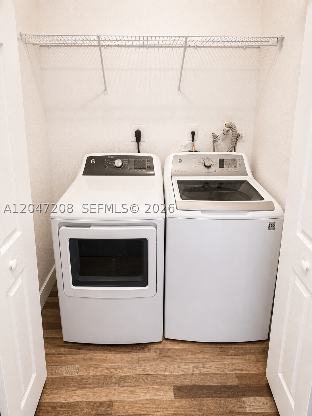 SHOMA TOWNHOMES AT KEYSCO - Residential Lease