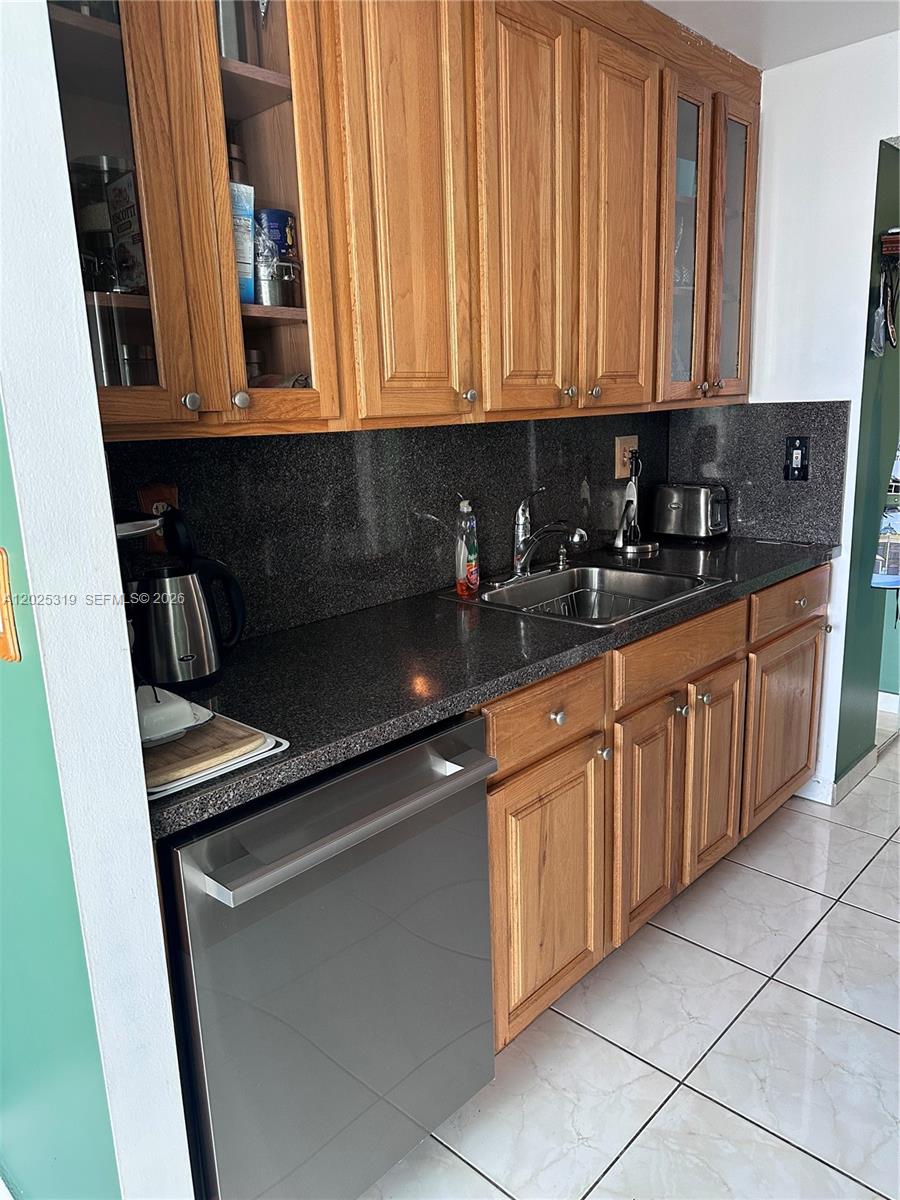 Enjoy ample 1/1.5 apartment just a few steps from the ocean in the heart of Sunny Isles Beach. First building from Collins Ave makes walking to the beach very easy. Easy to show, call listing agent.