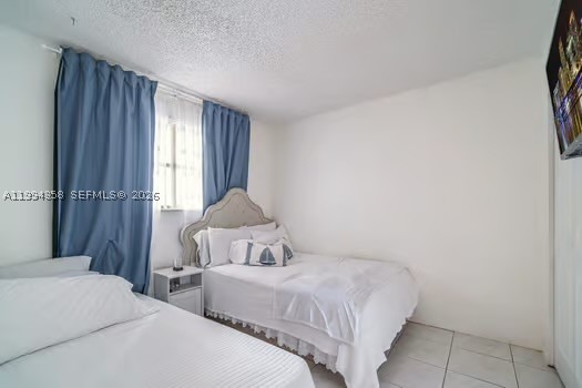 CONTINUUM CONDO PH II - Residential