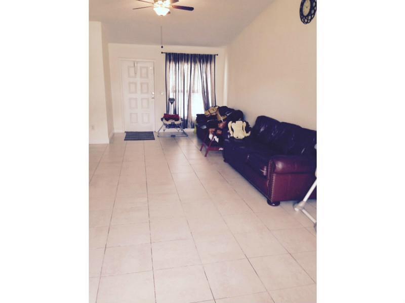 Kendall Lake - Residential