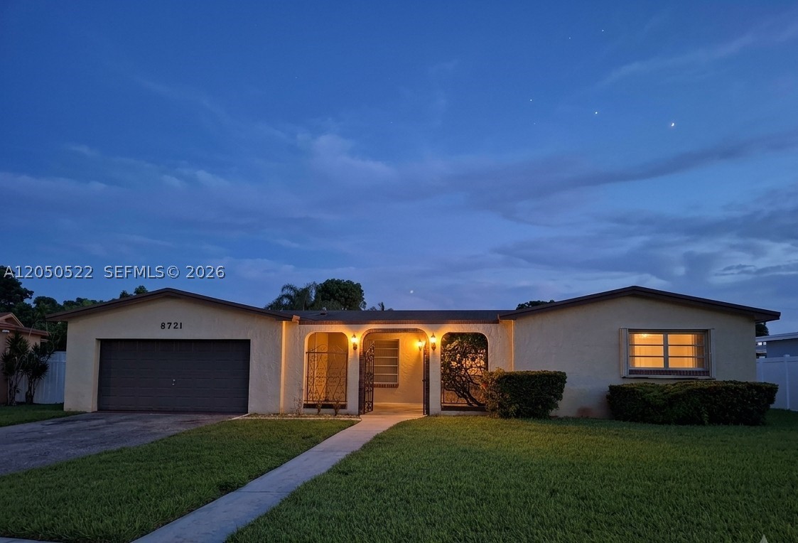 PASADENA LAKES WEST - Residential