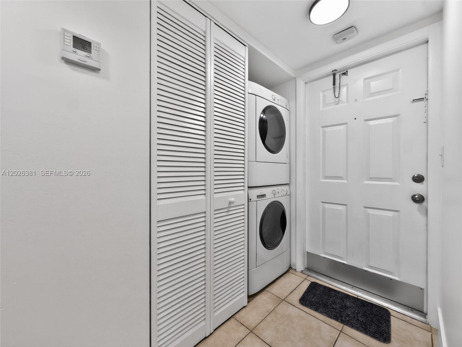 FAIRVIEW AT PEMBROKE POIN - Residential Lease