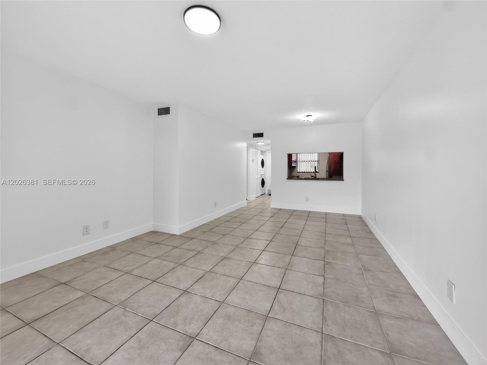 FAIRVIEW AT PEMBROKE POIN - Residential Lease