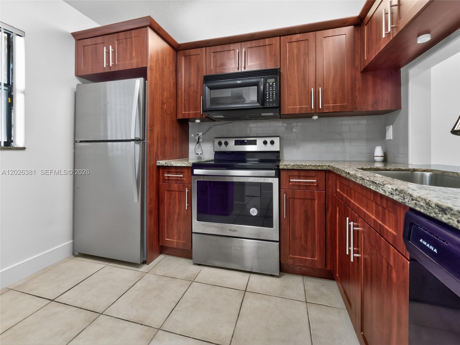 FAIRVIEW AT PEMBROKE POIN - Residential Lease