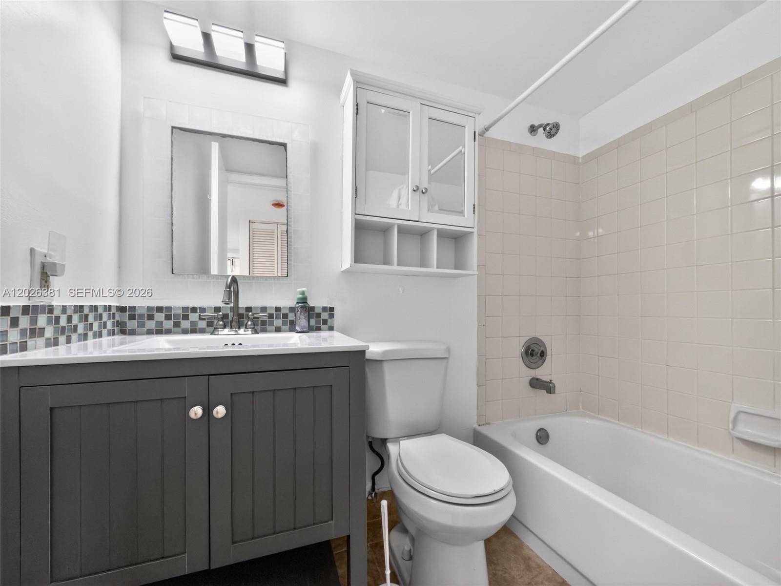 FAIRVIEW AT PEMBROKE POIN - Residential Lease