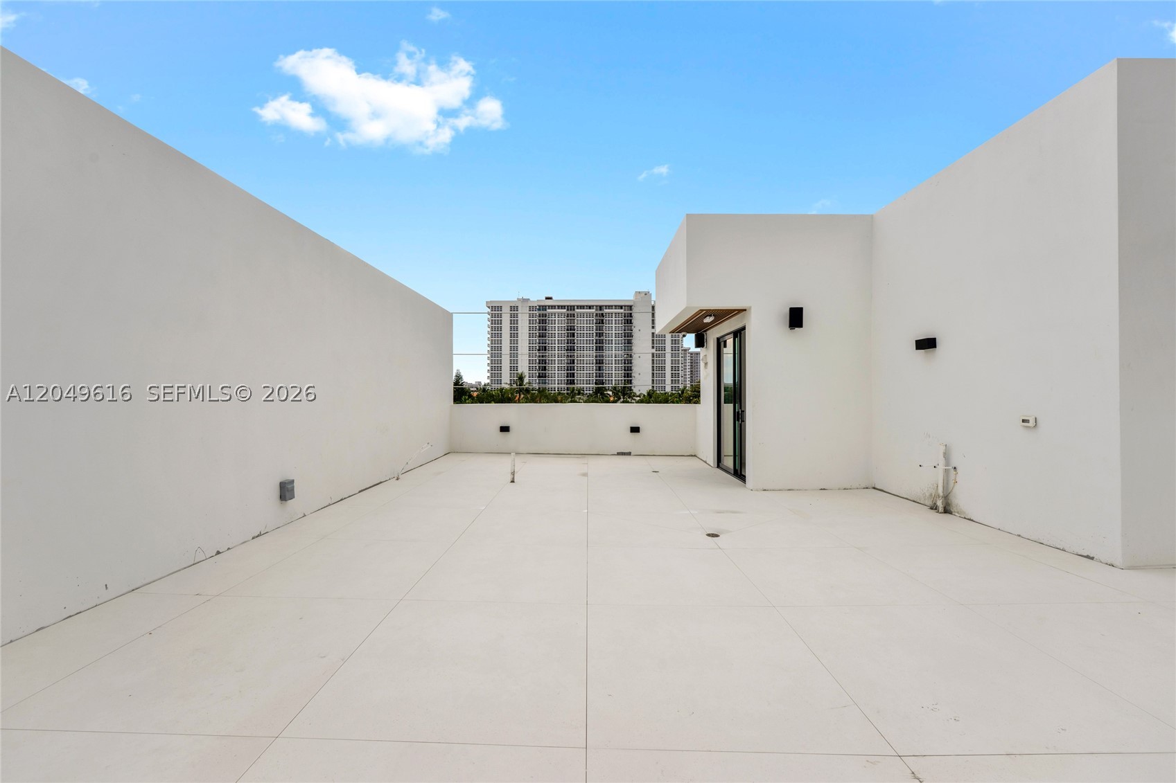 ATLANTIC VIEW - Residential Lease