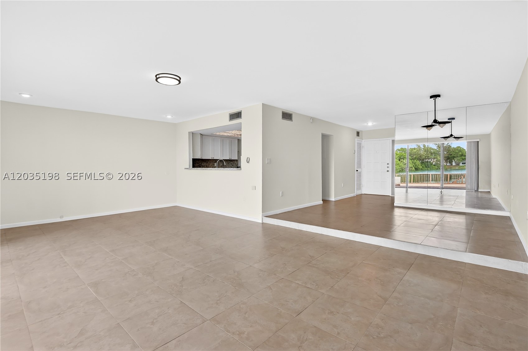 MARINA LAKES TOWNHOUSES - Residential
