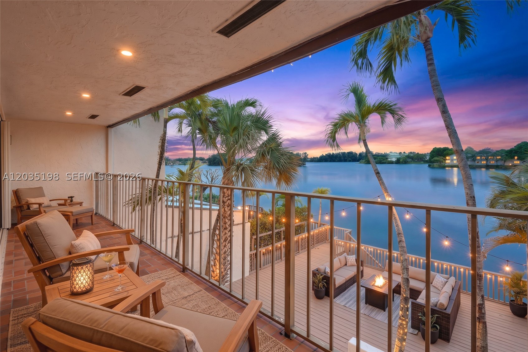 MARINA LAKES TOWNHOUSES - Residential