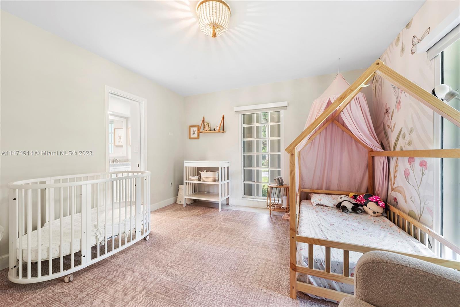 HAMMOCK HEIGHTS - Residential Lease