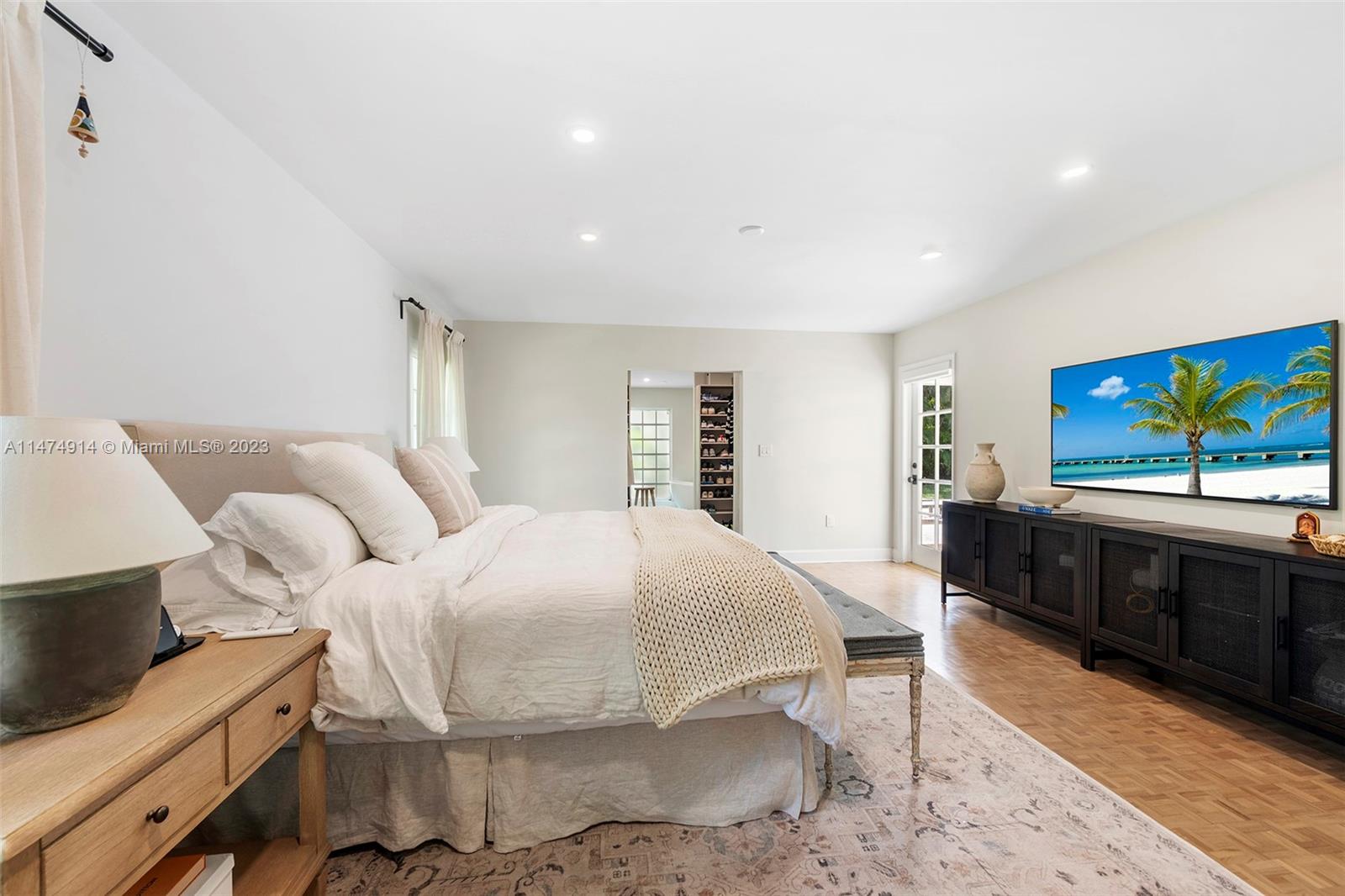 HAMMOCK HEIGHTS - Residential Lease