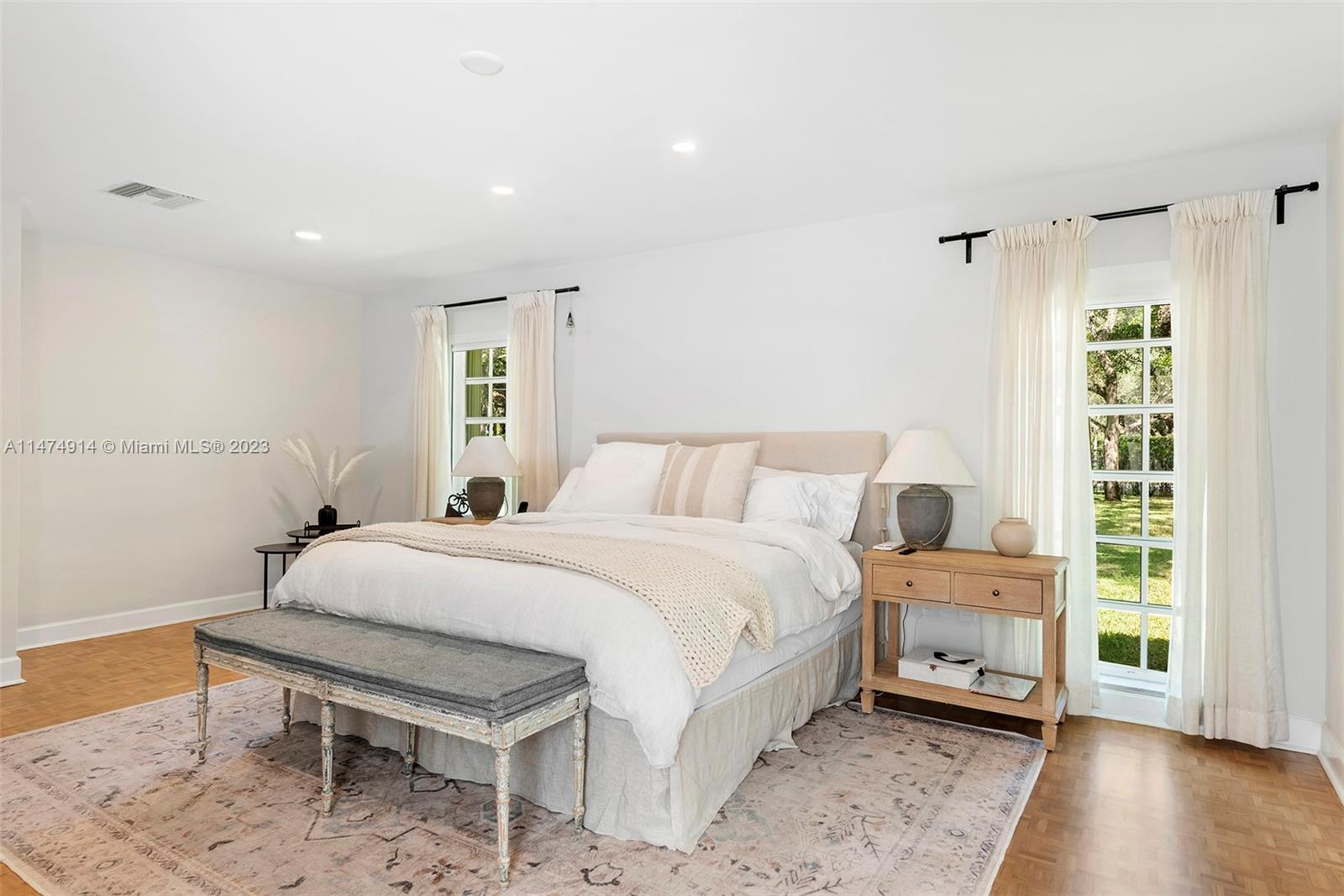 HAMMOCK HEIGHTS - Residential Lease