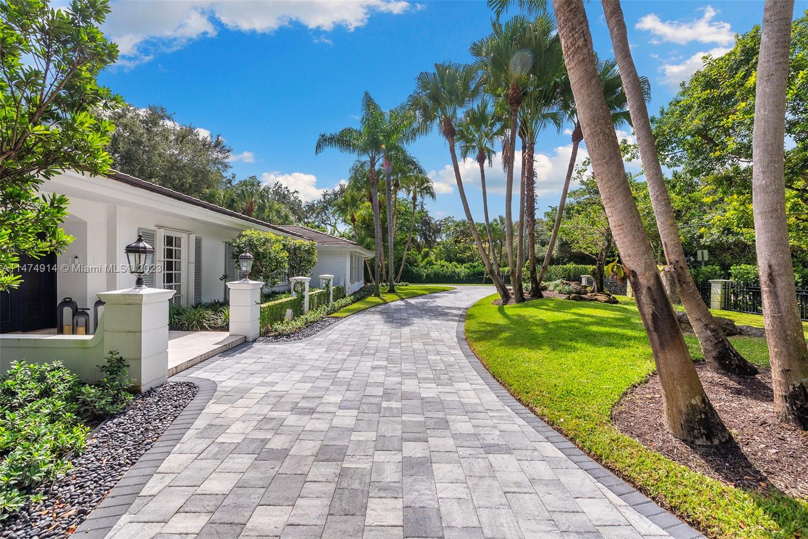 HAMMOCK HEIGHTS - Residential Lease