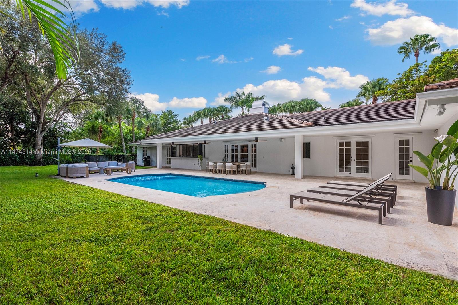 HAMMOCK HEIGHTS - Residential Lease