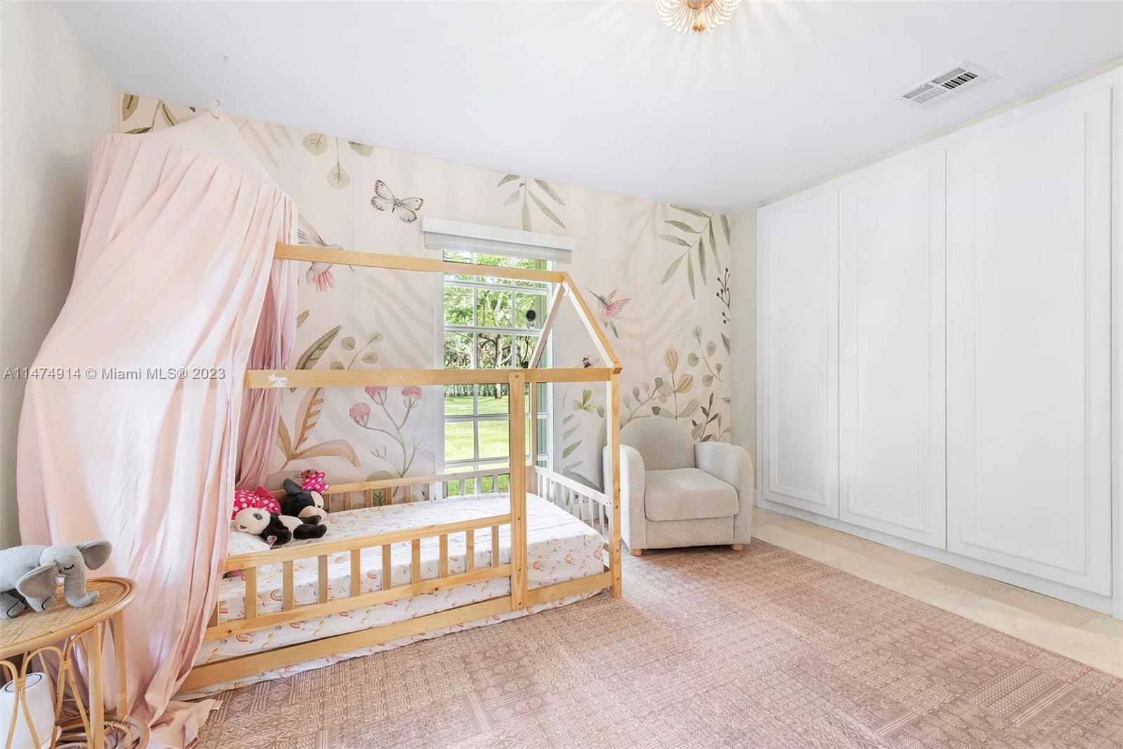 HAMMOCK HEIGHTS - Residential Lease