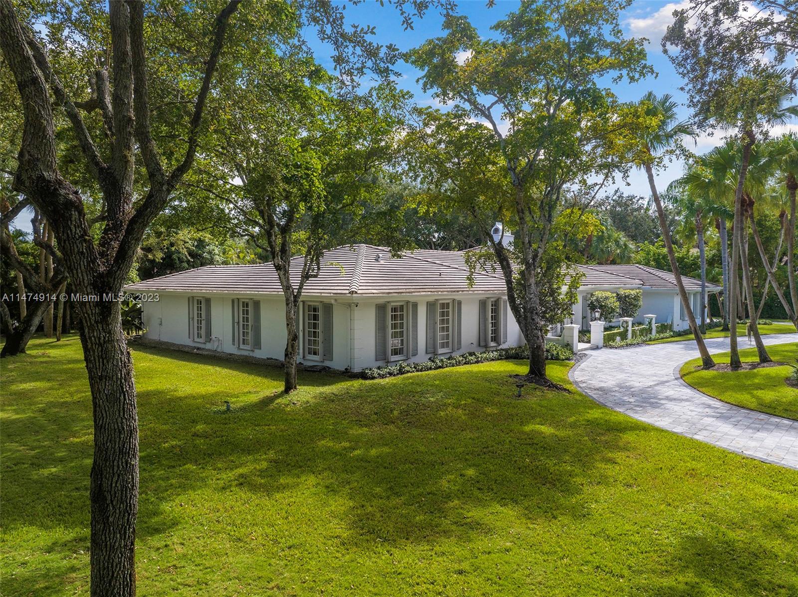 HAMMOCK HEIGHTS - Residential Lease