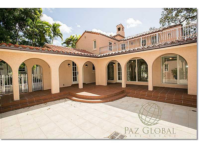 1 53 41   6 53 42 MIAMI S - Residential Lease